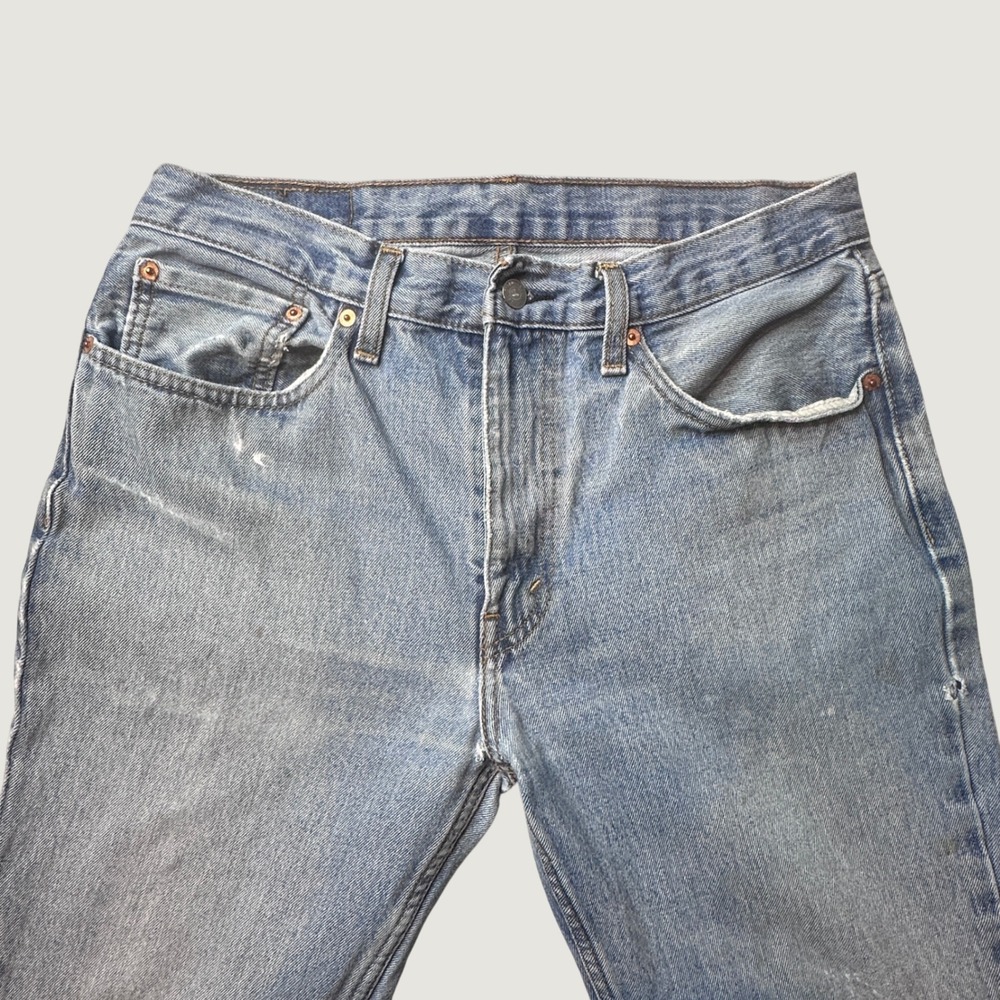 Levi's 516 Jeans Mens 34x30 (33x27) Straight Leg Light Blue Distressed Denim